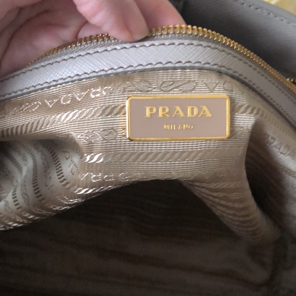 PRADA Saffiano Lux BN1844 - Picture 8 of 12